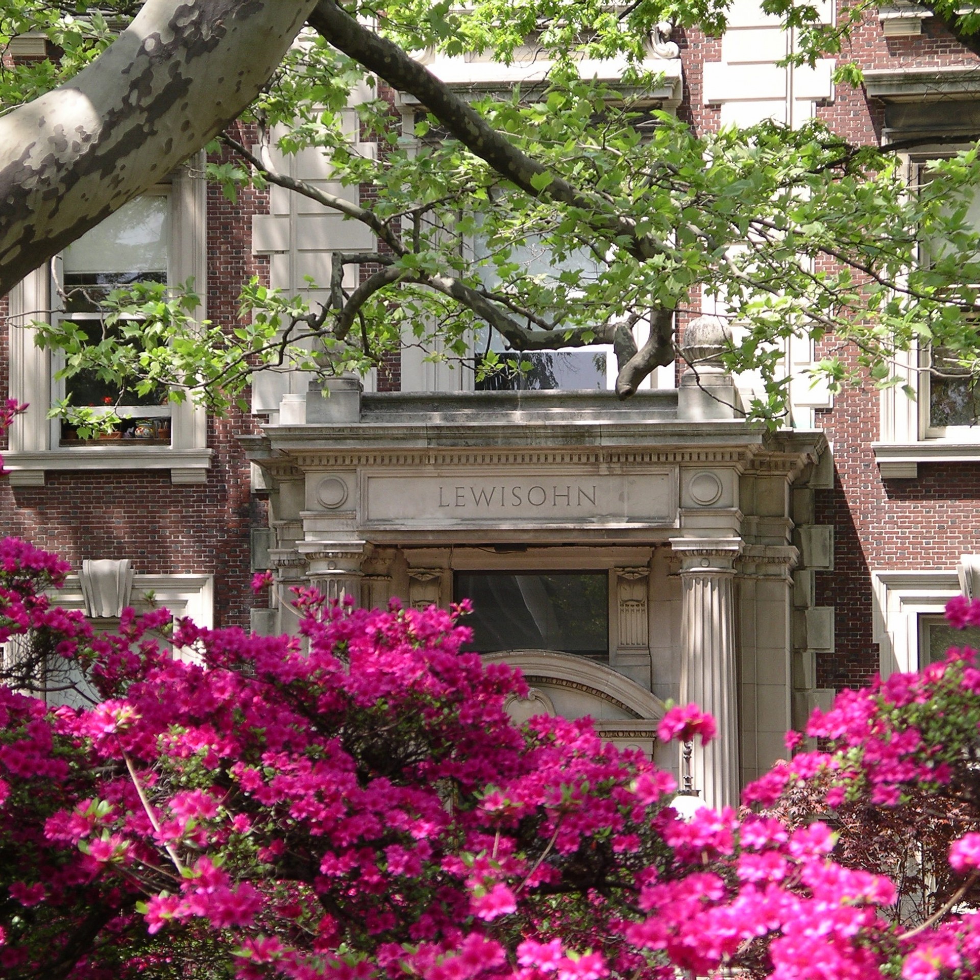 Lewisohn Hall at Columbia University