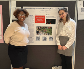 Denise Taveras '25CC and Audrey Brown '23GS at the Fall 2022 Columbia Undergraduate Research Symposium